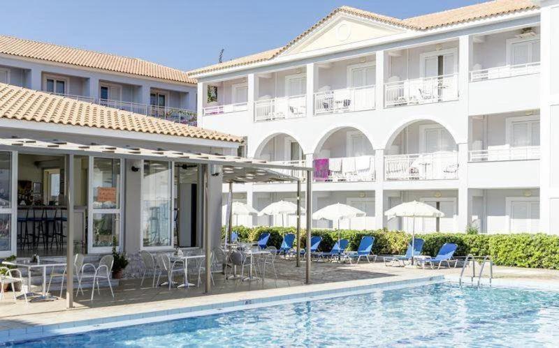 Meridien Beach Hotel أرغاسي المظهر الخارجي الصورة
